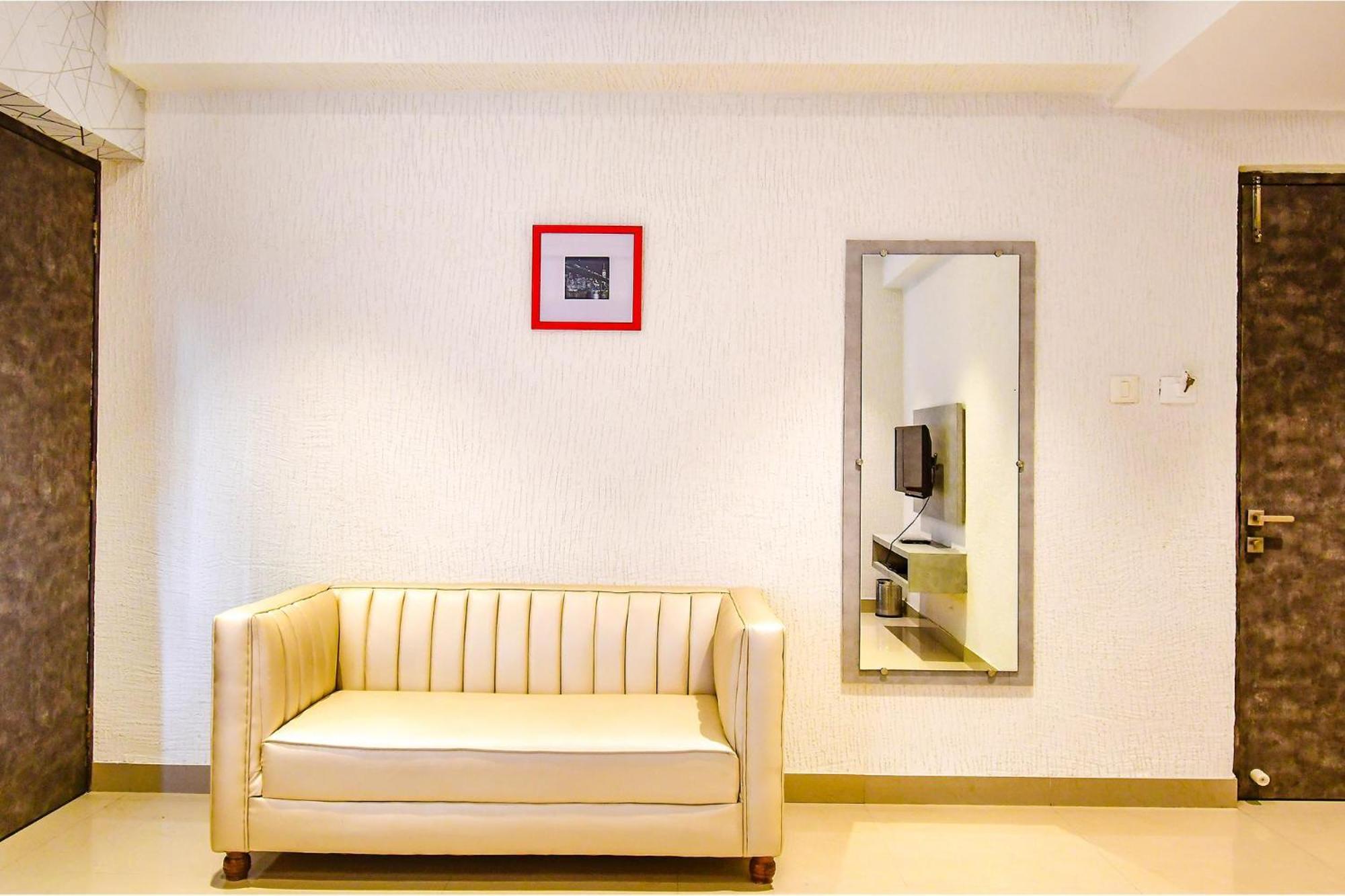 Fabhotel View Topsia Hotel